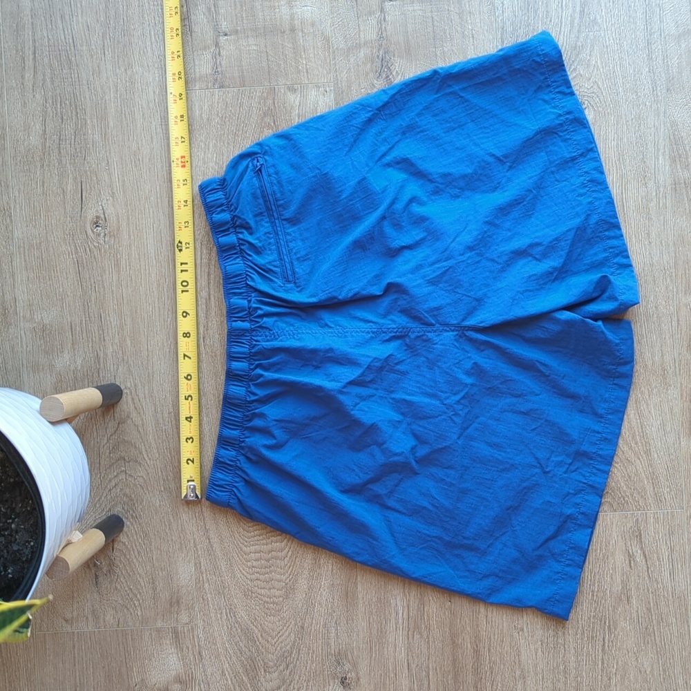 L Columbia Shorts - Picture 3 of 6